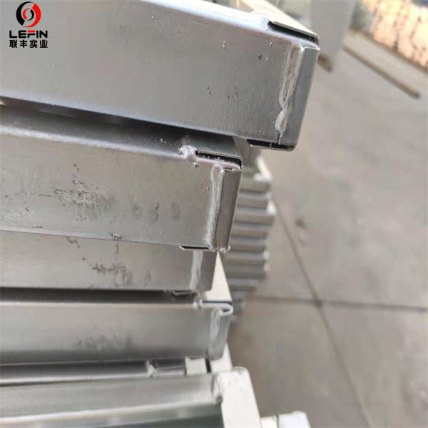 STEEL SCAFFOLDING BOARDS